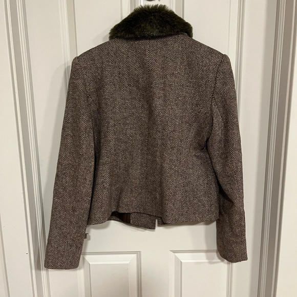 Vintage brown knit jacket with faux fur collar - Picture 2 of 3